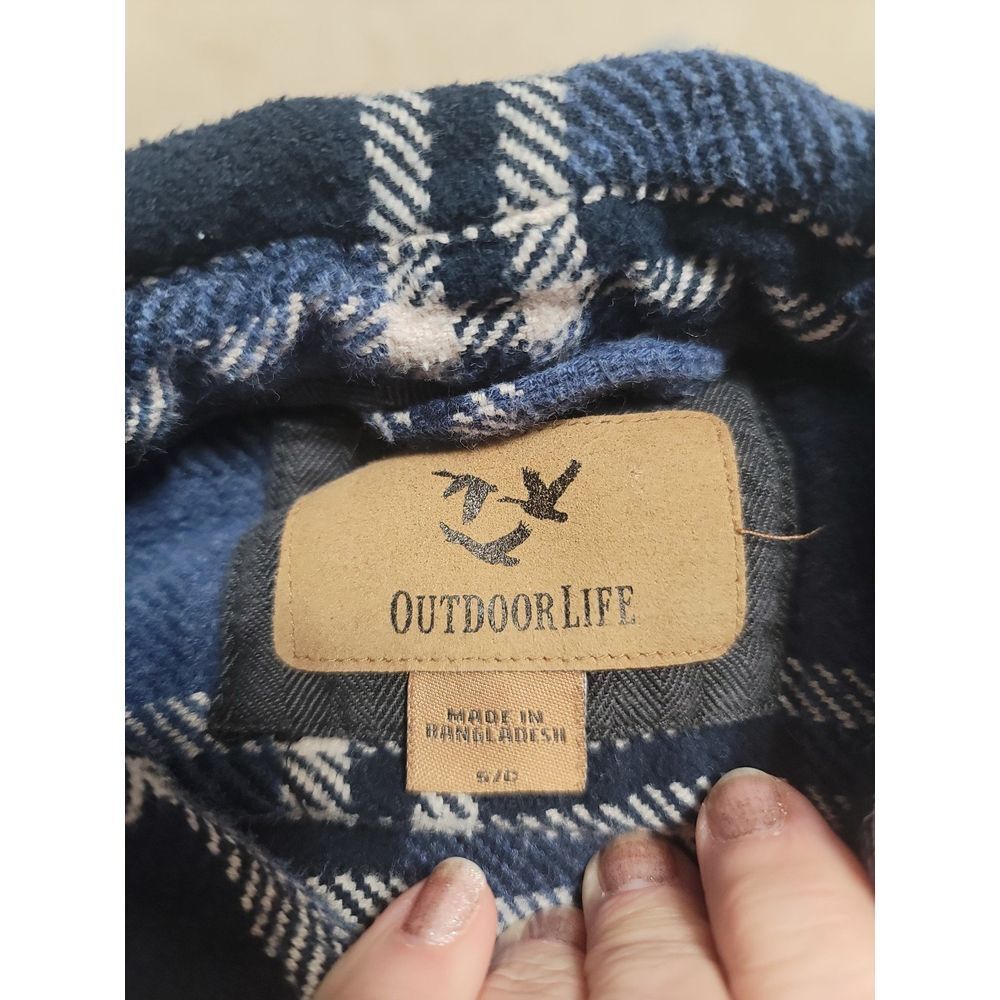 Outdoor‎ Life Heavyweight Blue Plaid Button Down Flannel size Small